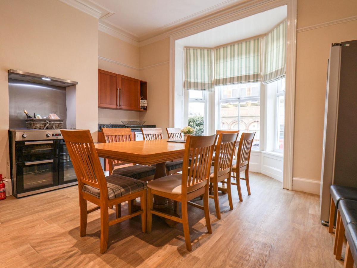 הוילה וויטבי 4 Normanby Terrace מראה חיצוני תמונה