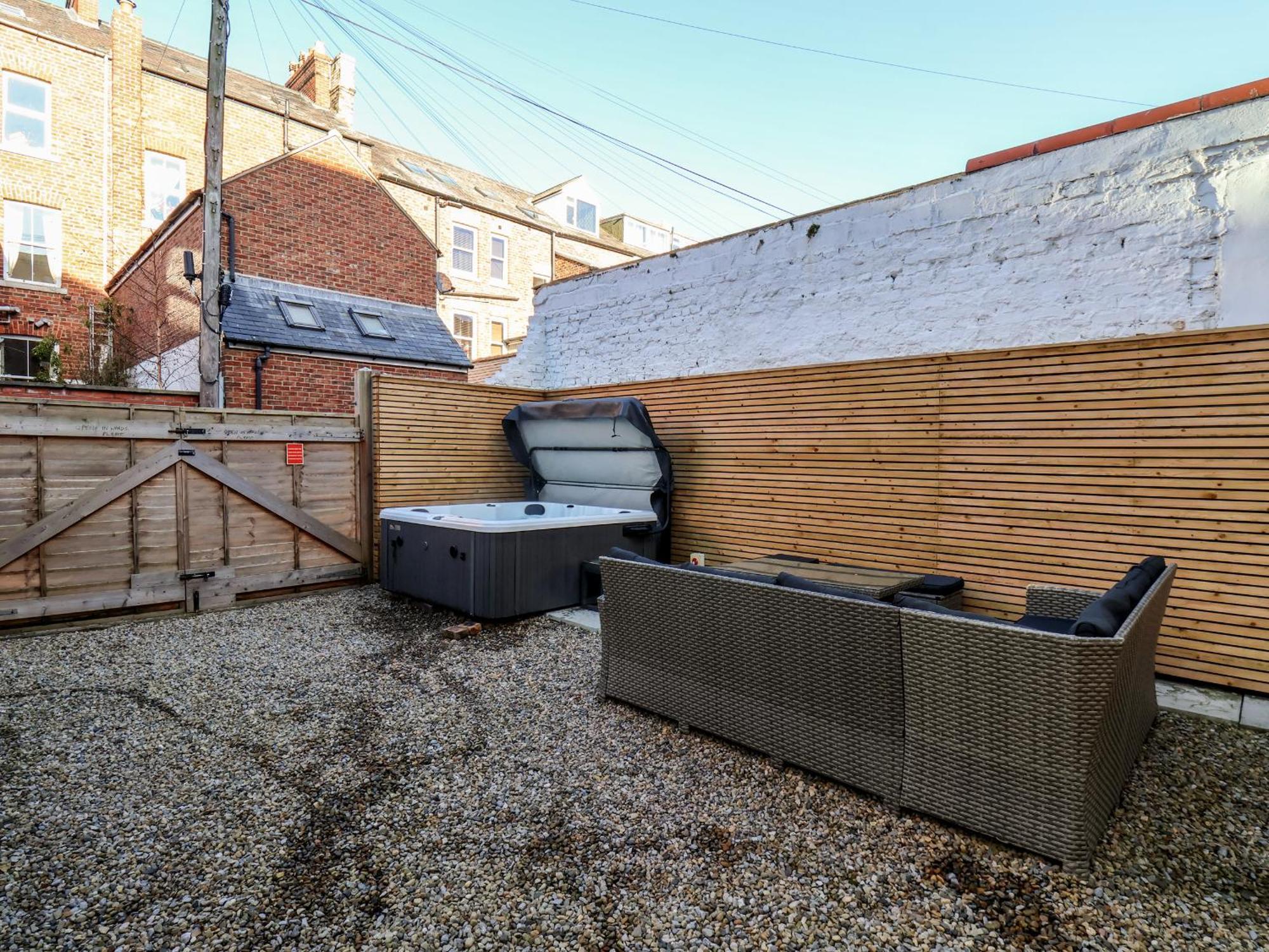 הוילה וויטבי 4 Normanby Terrace מראה חיצוני תמונה